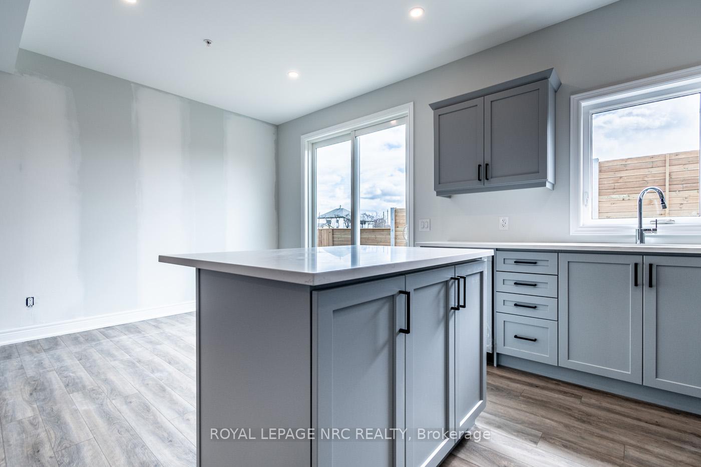 Photo 19 of Unit 20, 121A Moffatt Street, St. Catharines, Oakdale — HOMEH