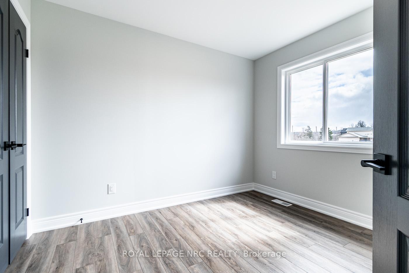 Photo 25 of Unit 20, 121A Moffatt Street, St. Catharines, Oakdale — HOMEH