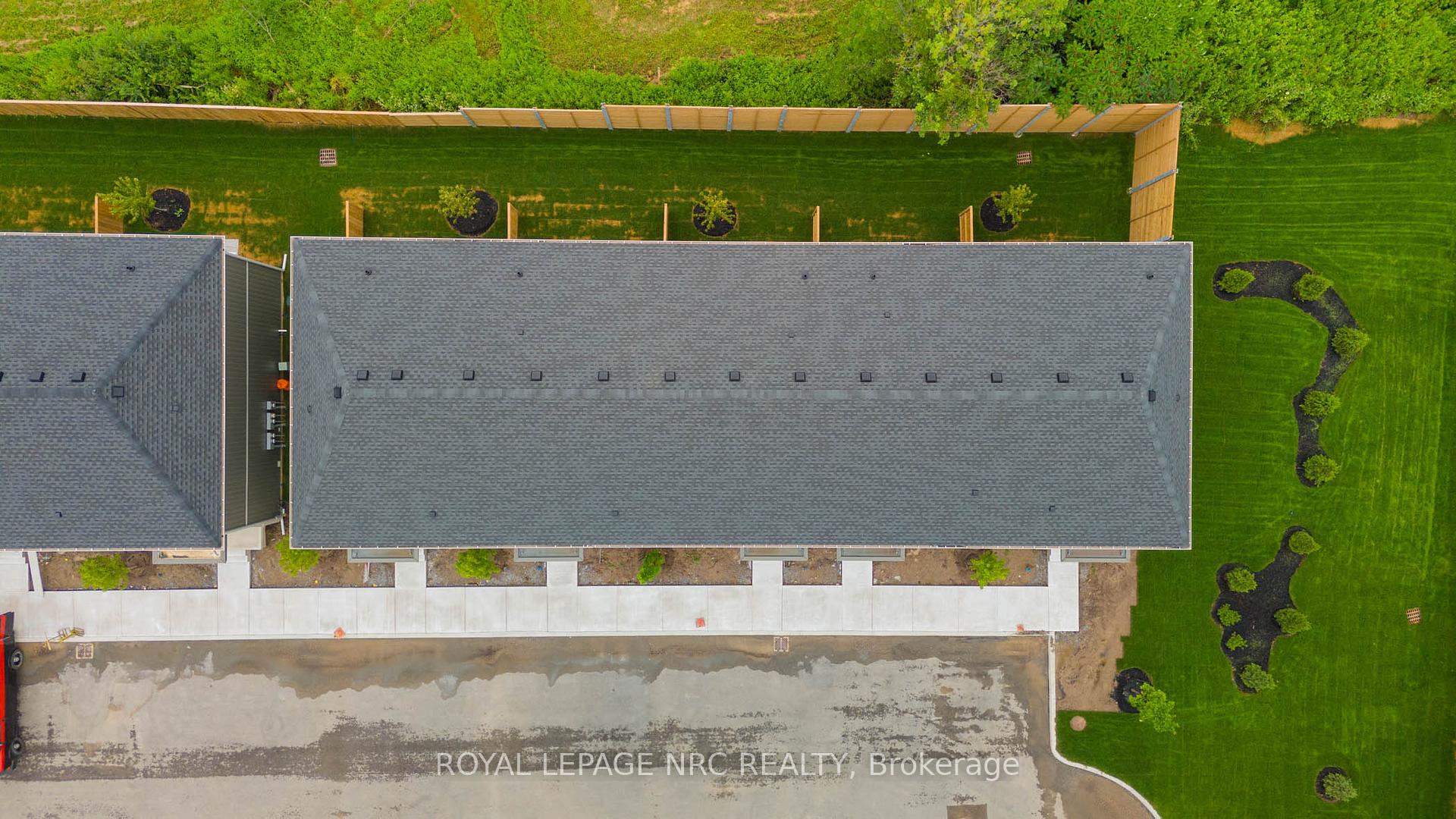 Photo 38 of Unit 20, 121A Moffatt Street, St. Catharines, Oakdale — HOMEH