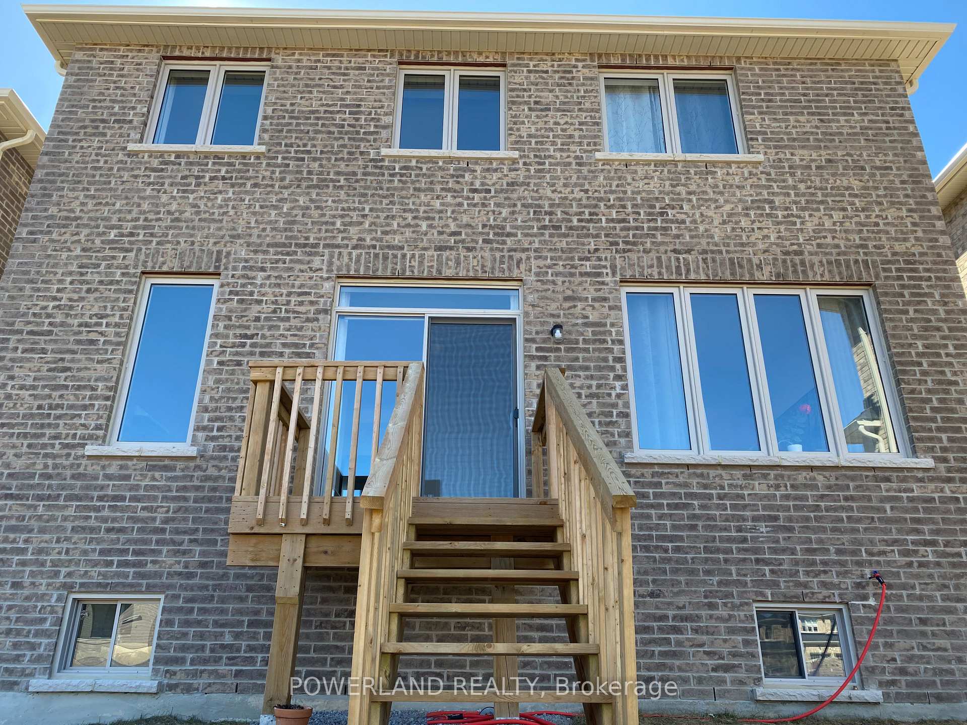 Photo 26 of 19 Sam Battaglia Crescent, Georgina, Sutton & Jackson's Point — HOMEH