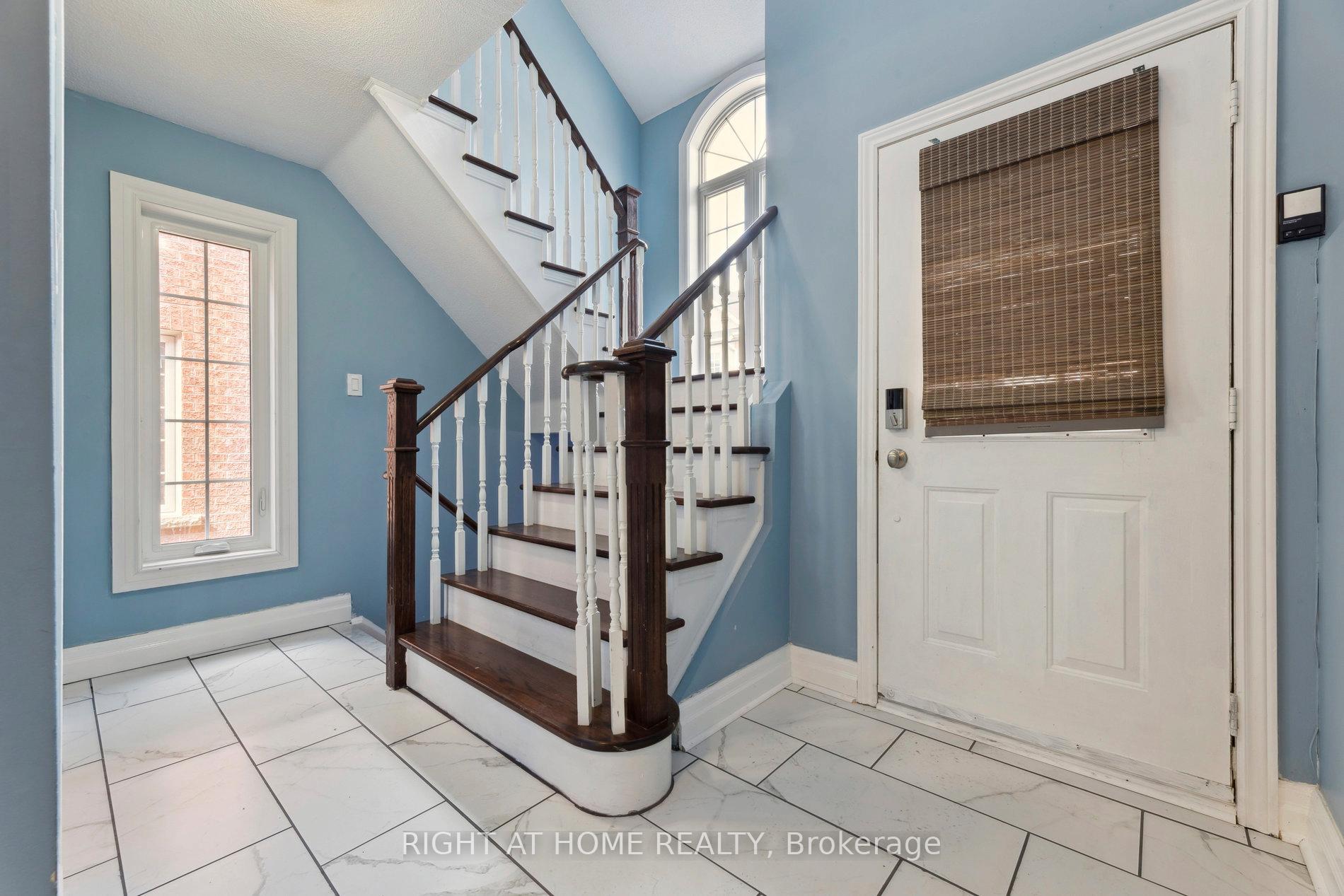 Photo 42 of 69 Torr Lane, Ajax, Central — HOMEH