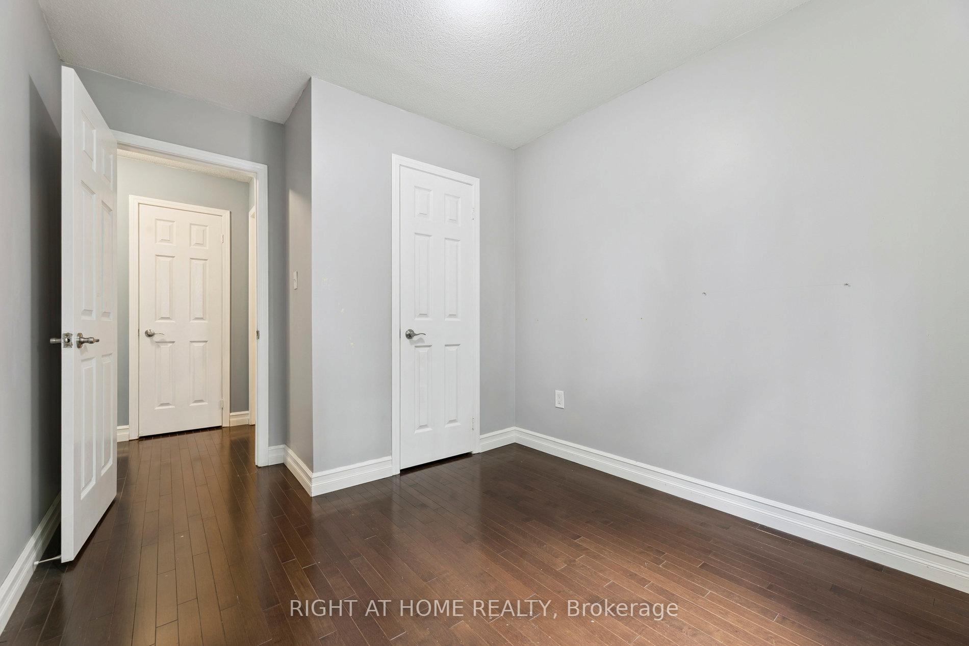 Photo 64 of 69 Torr Lane, Ajax, Central — HOMEH