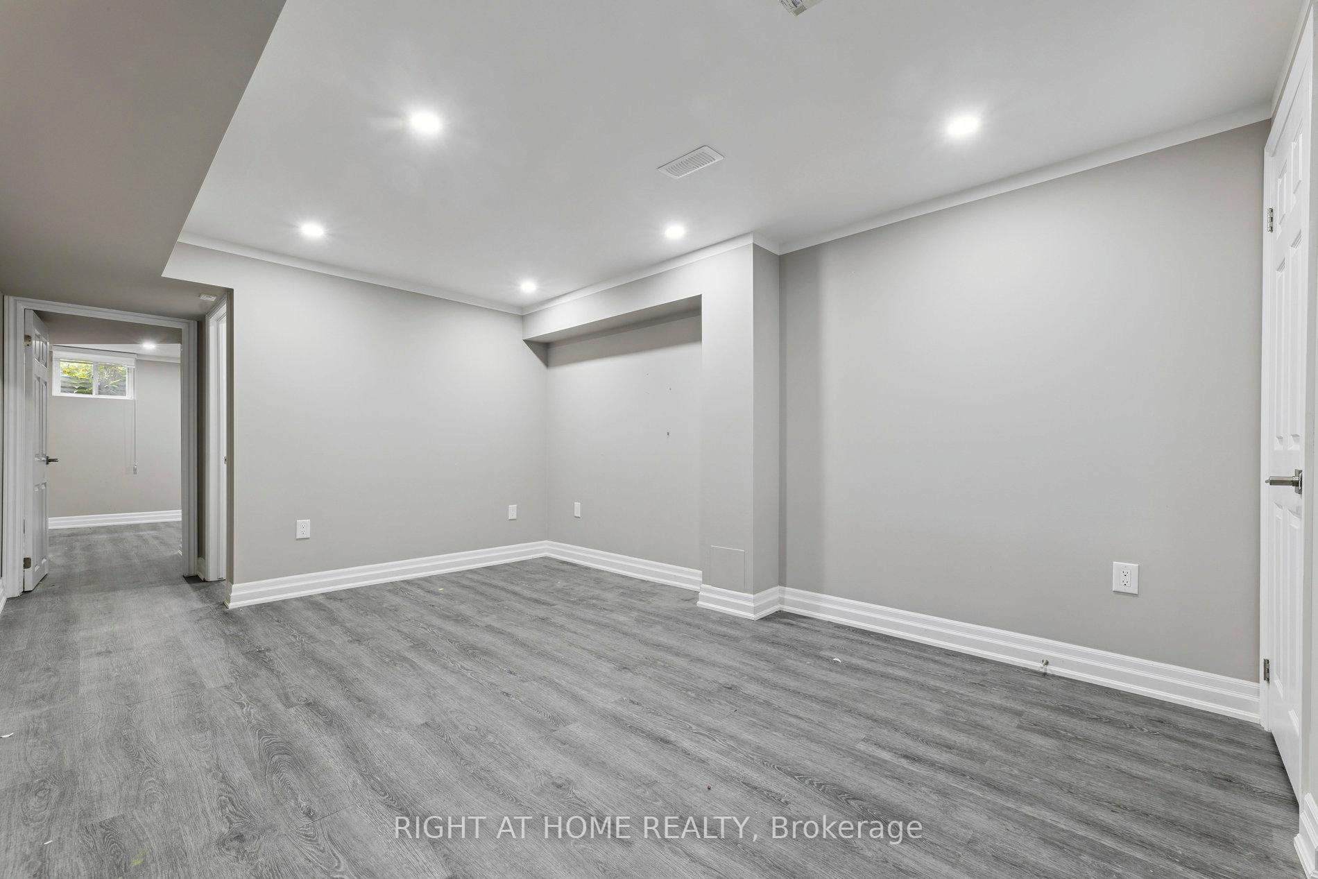 Photo 66 of 69 Torr Lane, Ajax, Central — HOMEH
