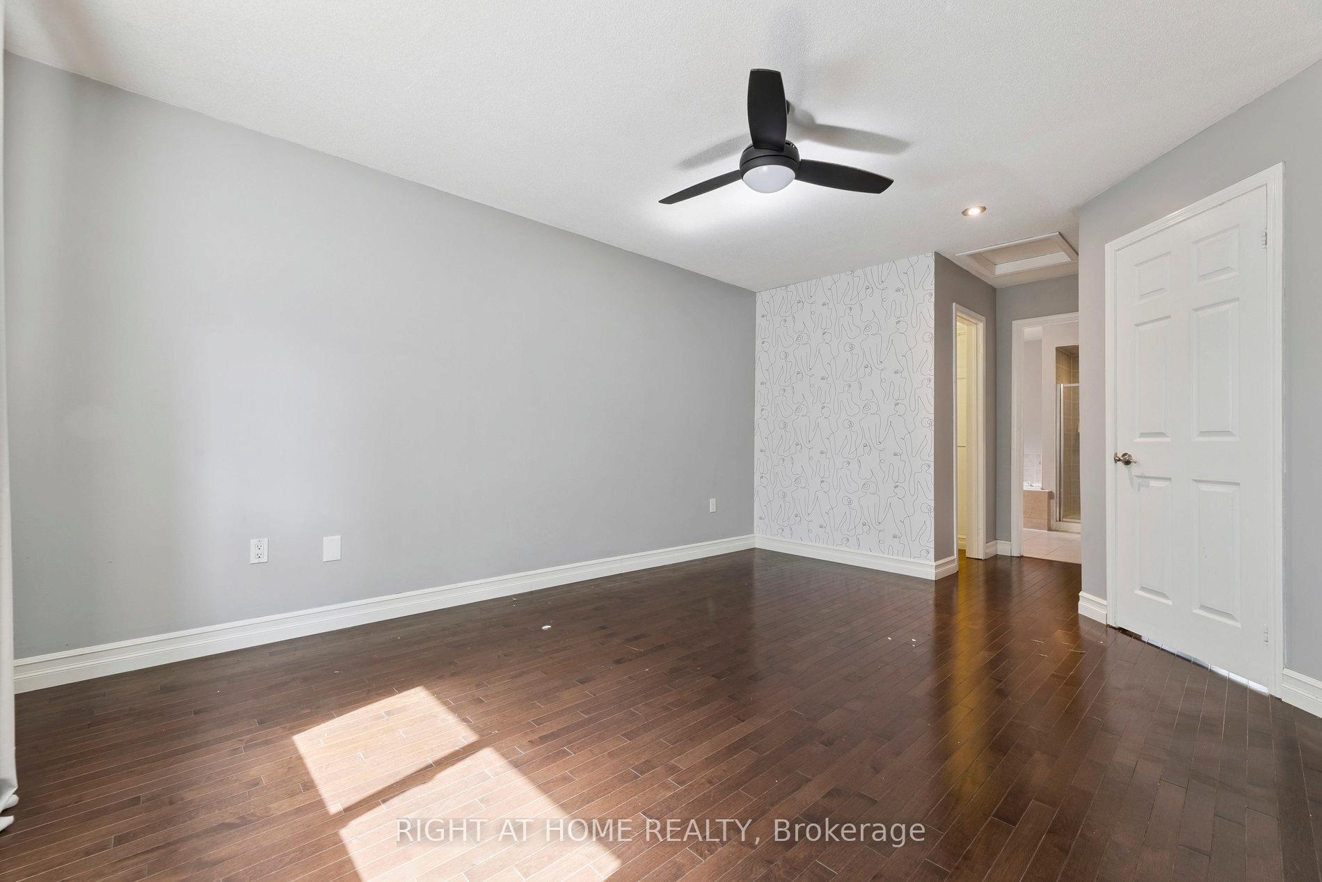 Photo 18 of 69 Torr Lane, Ajax, Central — HOMEH