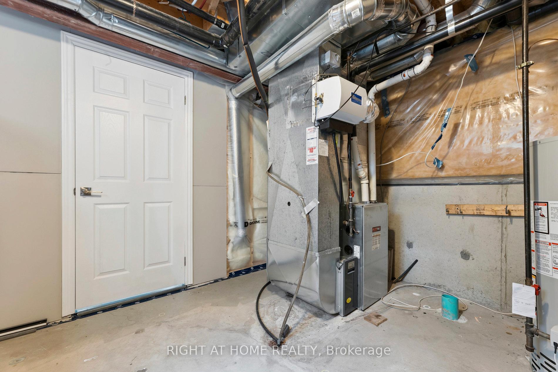 Photo 35 of 69 Torr Lane, Ajax, Central — HOMEH