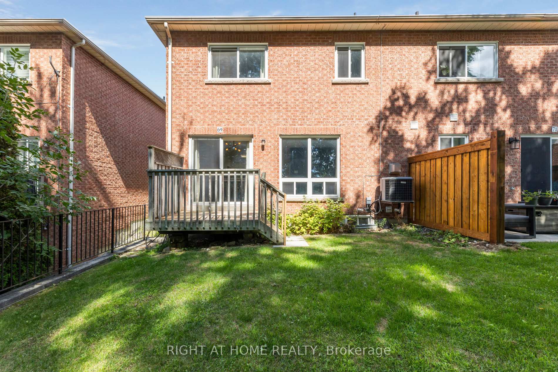 Photo 39 of 69 Torr Lane, Ajax, Central — HOMEH