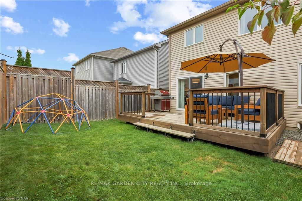 Photo 35 of 66 Odonnel Drive, Hamilton, Binbrook — HOMEH