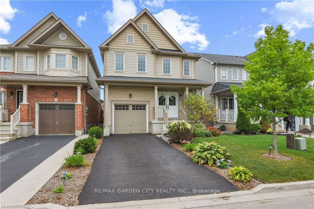 Photo 2 of 66 Odonnel Drive, Hamilton, Binbrook — HOMEH