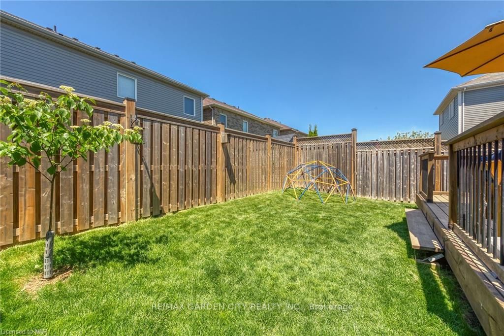 Photo 34 of 66 Odonnel Drive, Hamilton, Binbrook — HOMEH
