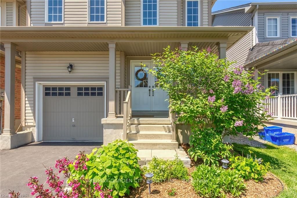 Photo 4 of 66 Odonnel Drive, Hamilton, Binbrook — HOMEH