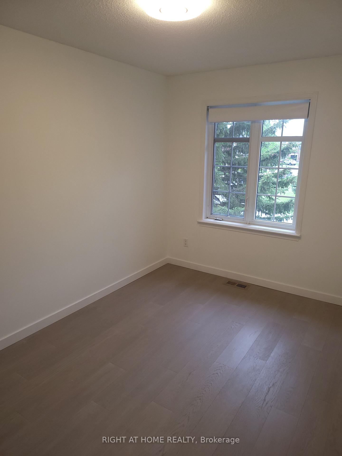 Photo 15 of 787 Everton Way, Ottawa, Riverside South/Gloucester Glen — HOMEH