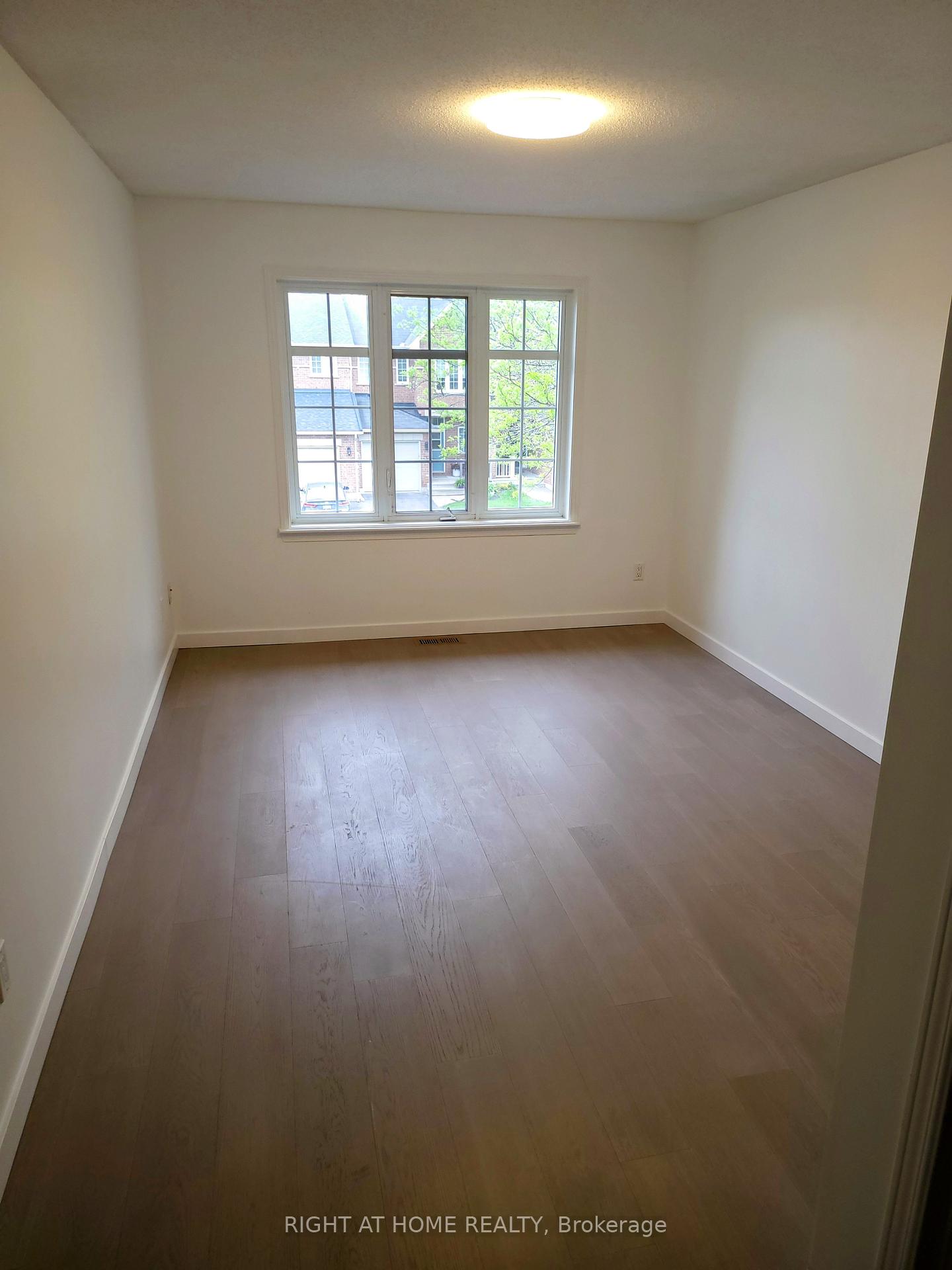 Photo 21 of 787 Everton Way, Ottawa, Riverside South/Gloucester Glen — HOMEH