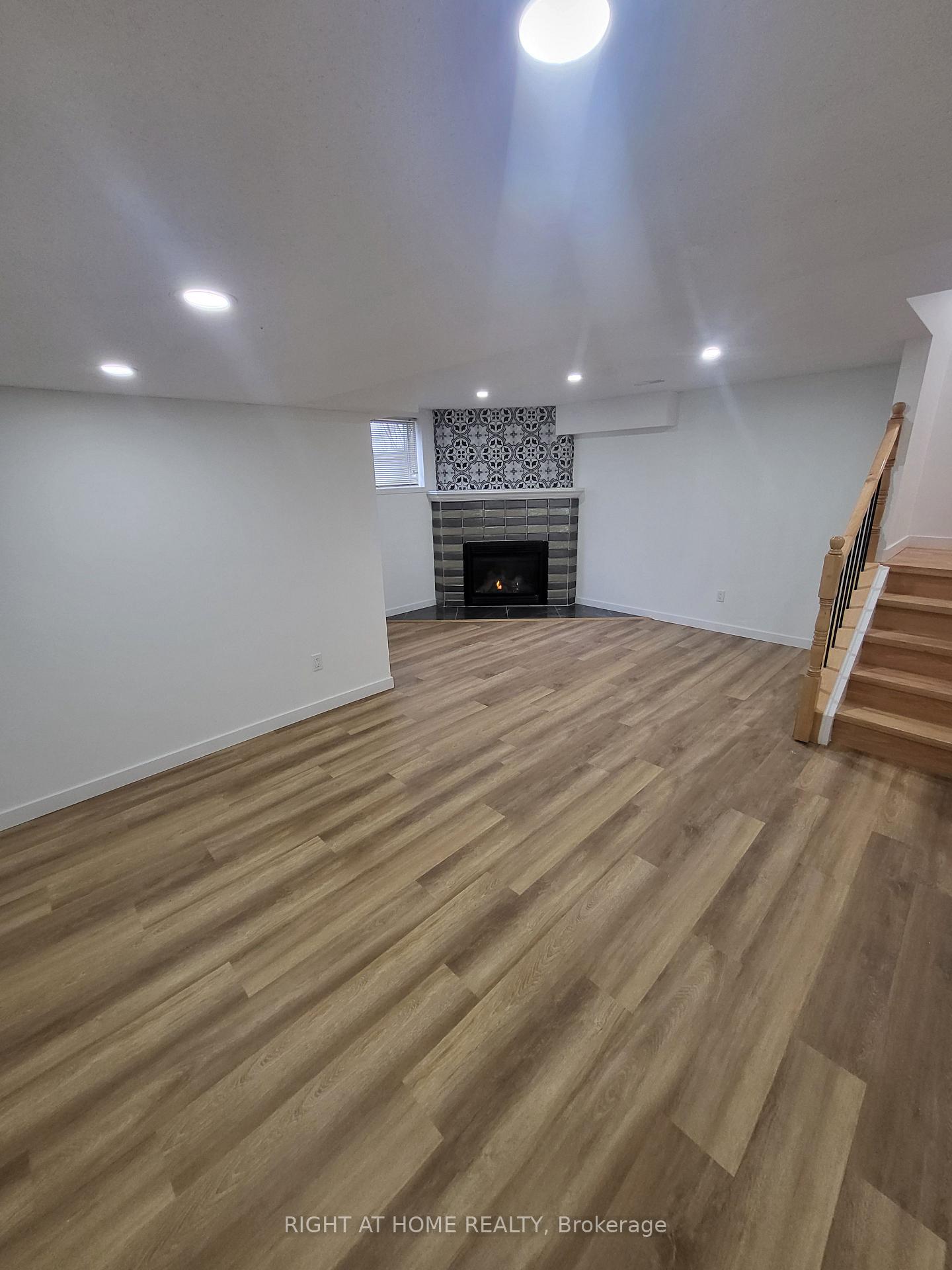 Photo 23 of 787 Everton Way, Ottawa, Riverside South/Gloucester Glen — HOMEH
