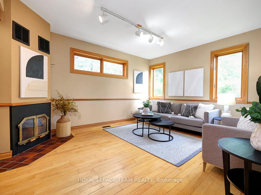 Photo 5 of 75 Renfrew Avenue, Ottawa, Glebe — HOMEH