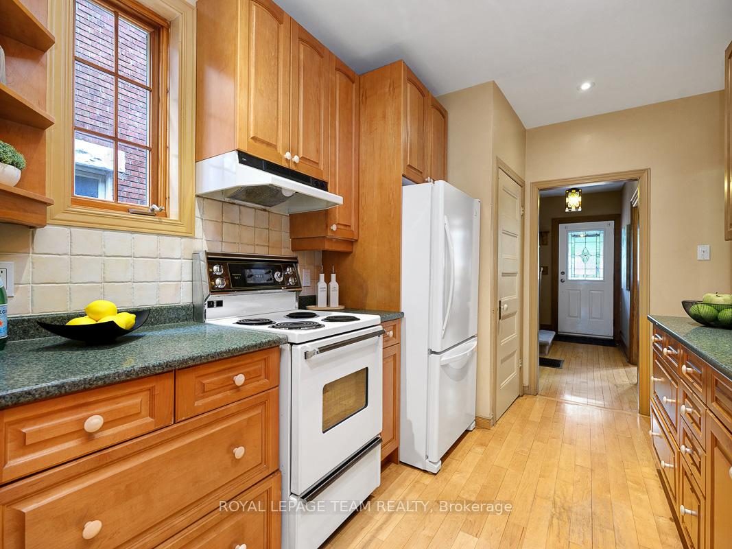 Photo 10 of 75 Renfrew Avenue, Ottawa, Glebe — HOMEH