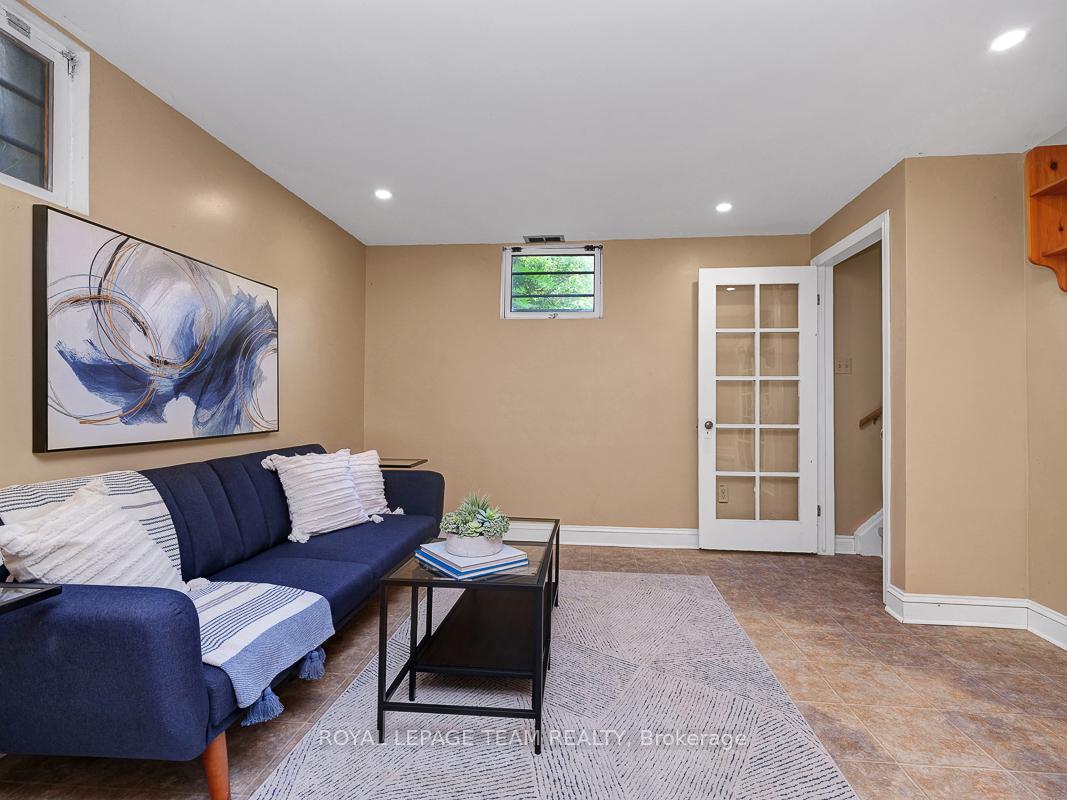 Photo 31 of 75 Renfrew Avenue, Ottawa, Glebe — HOMEH