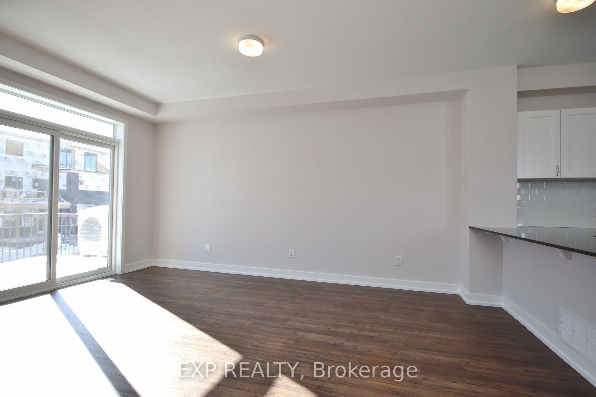 Photo 5 of 241 Anyolite Private, Ottawa, Barrhaven - Heritage Park — HOMEH