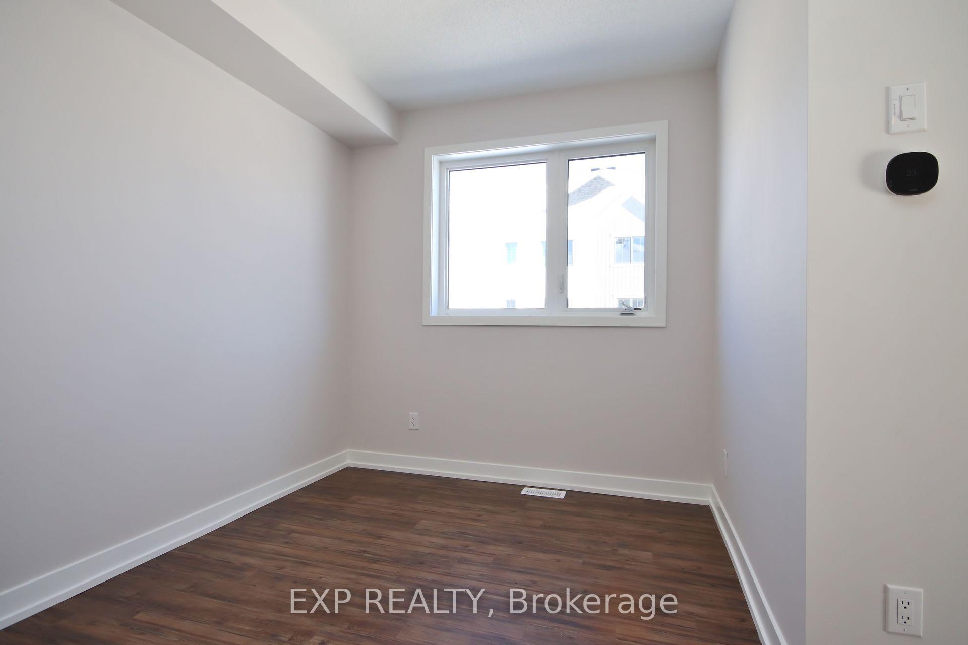 Photo 11 of 241 Anyolite Private, Ottawa, Barrhaven - Heritage Park — HOMEH