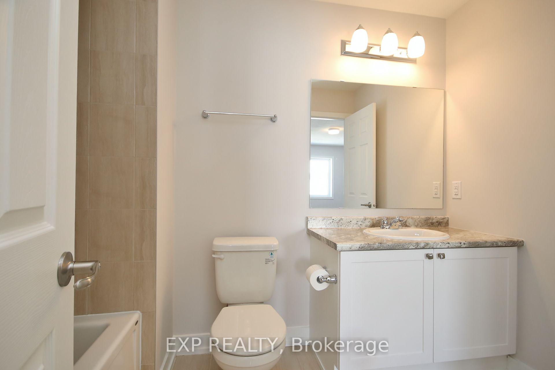 Photo 26 of 241 Anyolite Private, Ottawa, Barrhaven - Heritage Park — HOMEH