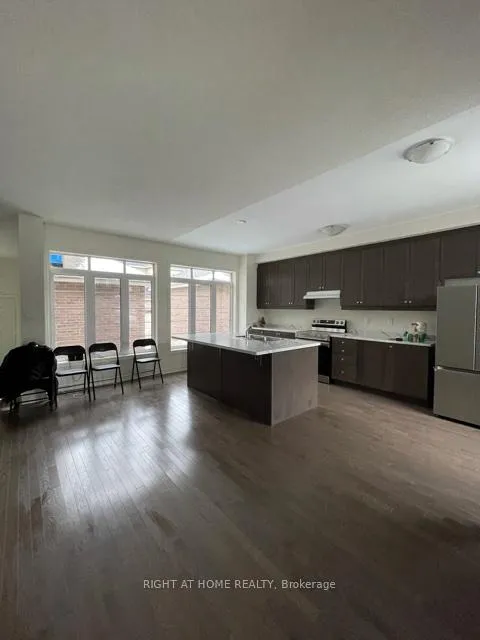Photo 3 of 259 Clockwork Drive, Brampton, Northwest Brampton — HOMEH