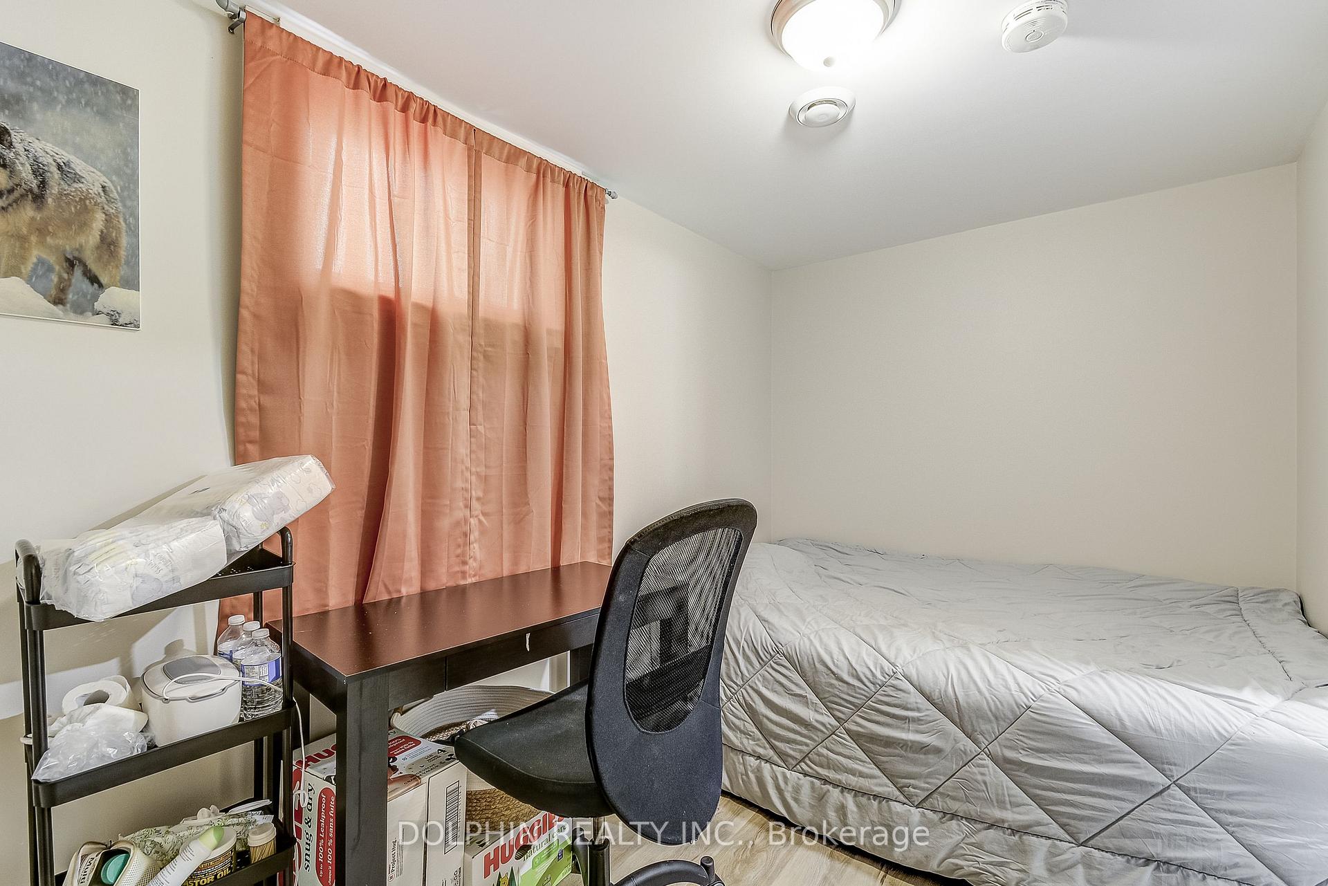Photo 14 of 53 Merigold Street, St. Catharines, Western Hill — HOMEH