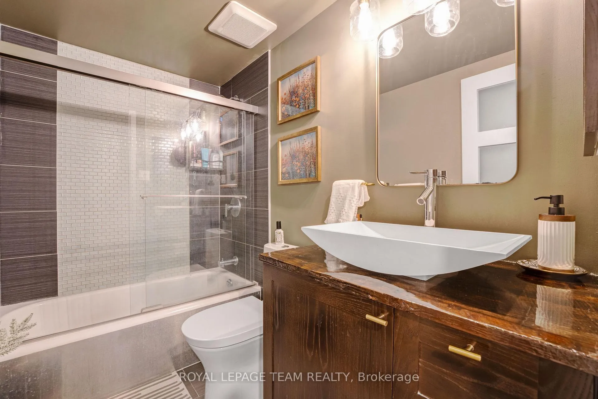 Photo 23 of Unit 26, 799 Montreal Road E, Ottawa, CFB Rockcliffe and Area — HOMEH