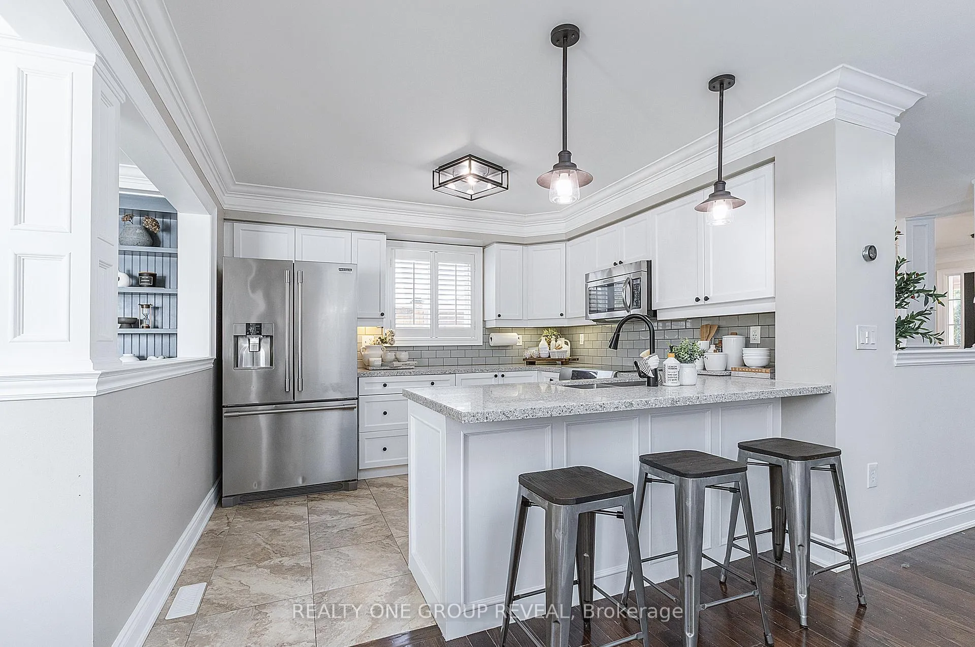 Photo 6 of 146 Argent Street, Clarington, Bowmanville — HOMEH