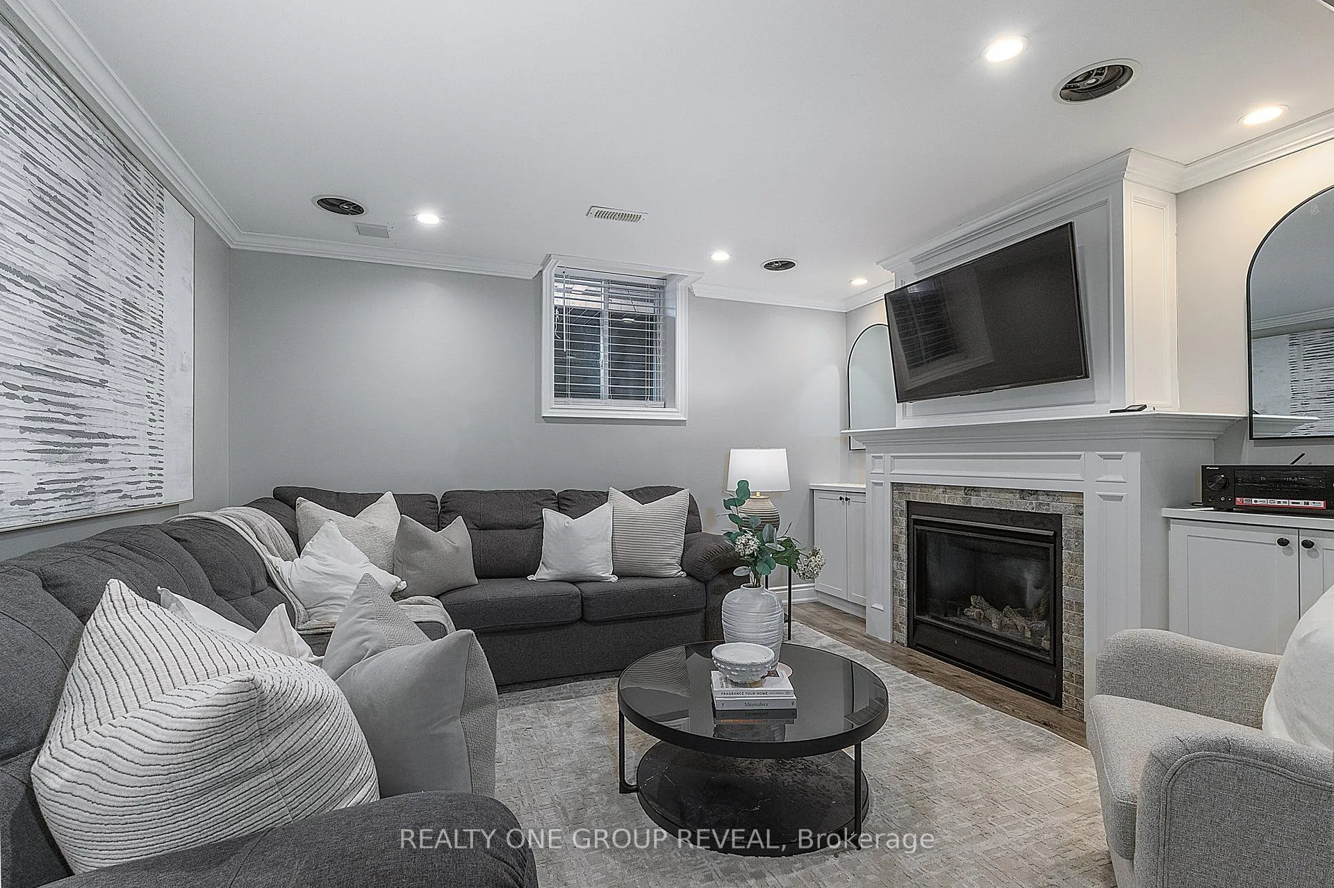 Photo 12 of 146 Argent Street, Clarington, Bowmanville — HOMEH