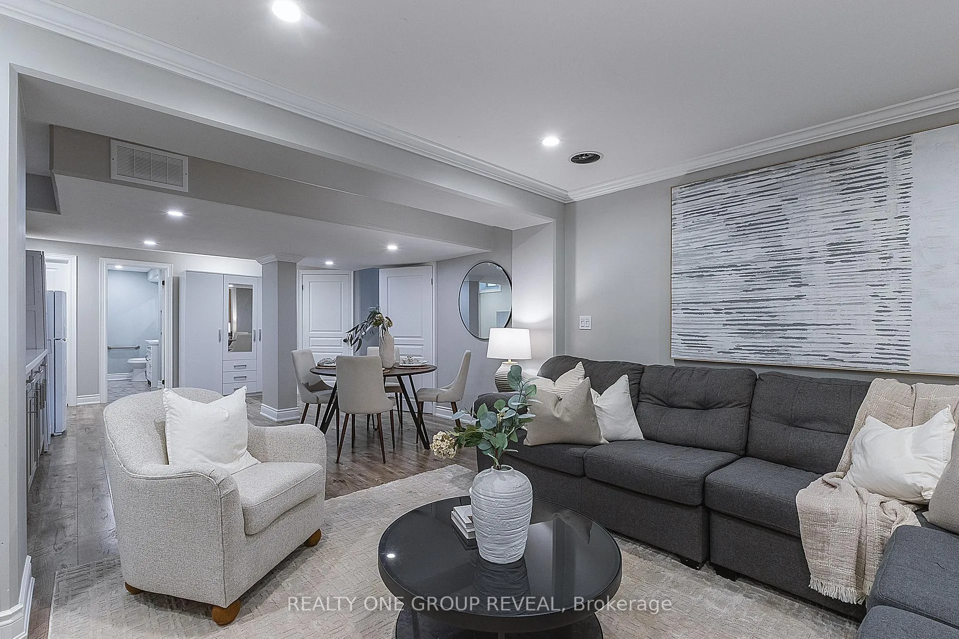 Photo 13 of 146 Argent Street, Clarington, Bowmanville — HOMEH