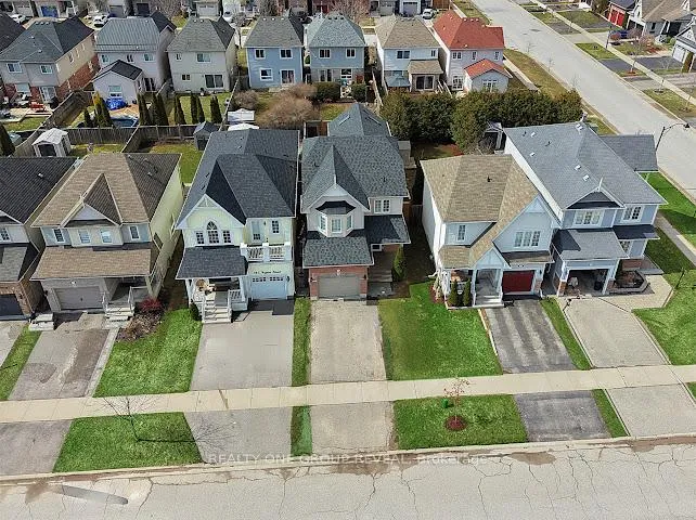 Photo 31 of 146 Argent Street, Clarington, Bowmanville — HOMEH