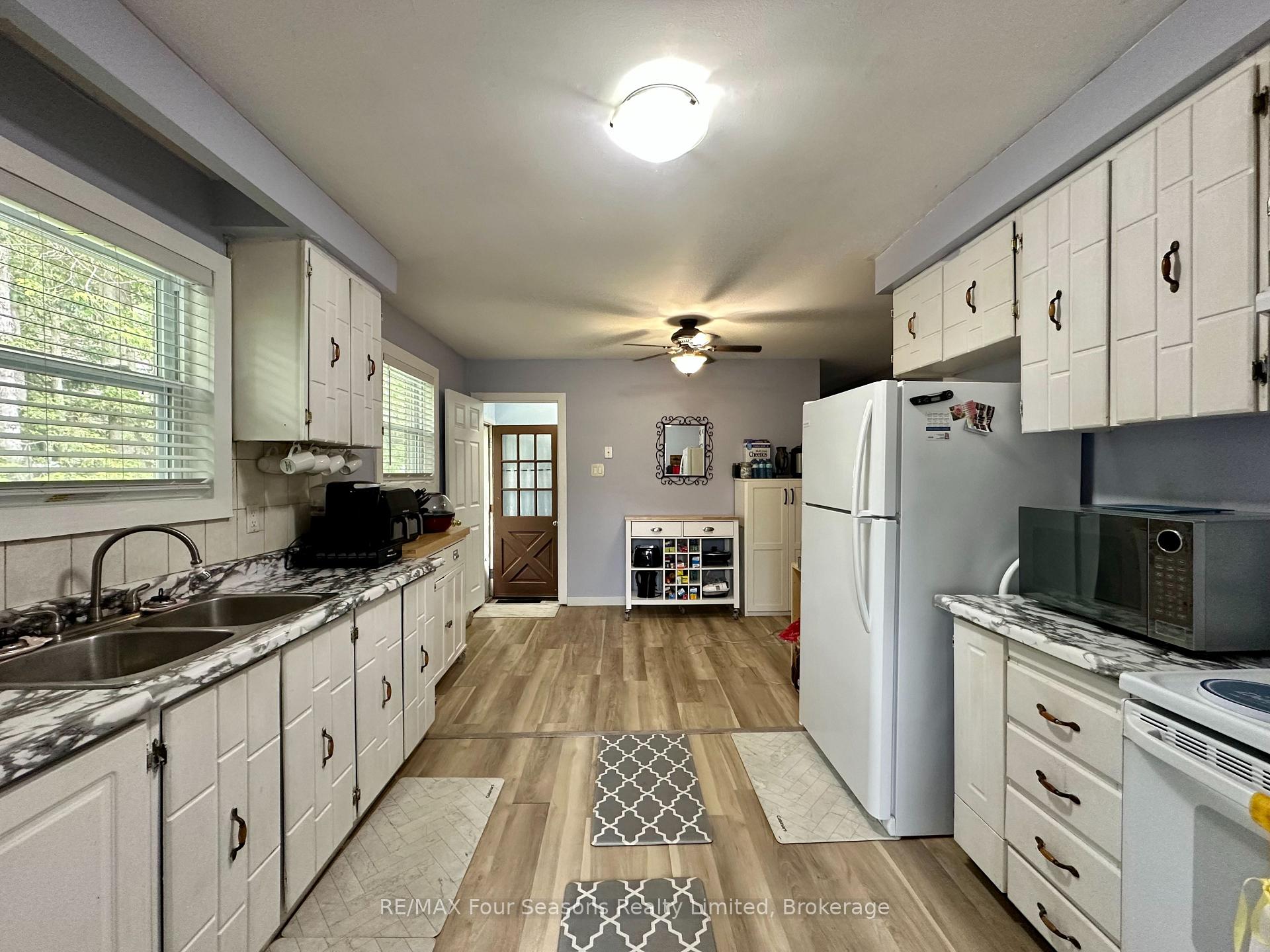 Photo 6 of 232 East Street, Clearview, Stayner — HOMEH