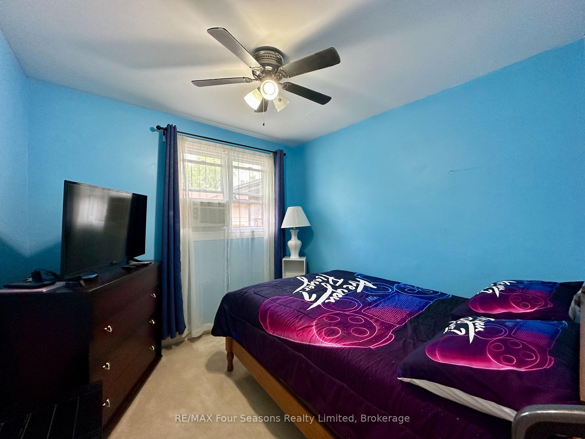 Photo 17 of 232 East Street, Clearview, Stayner — HOMEH