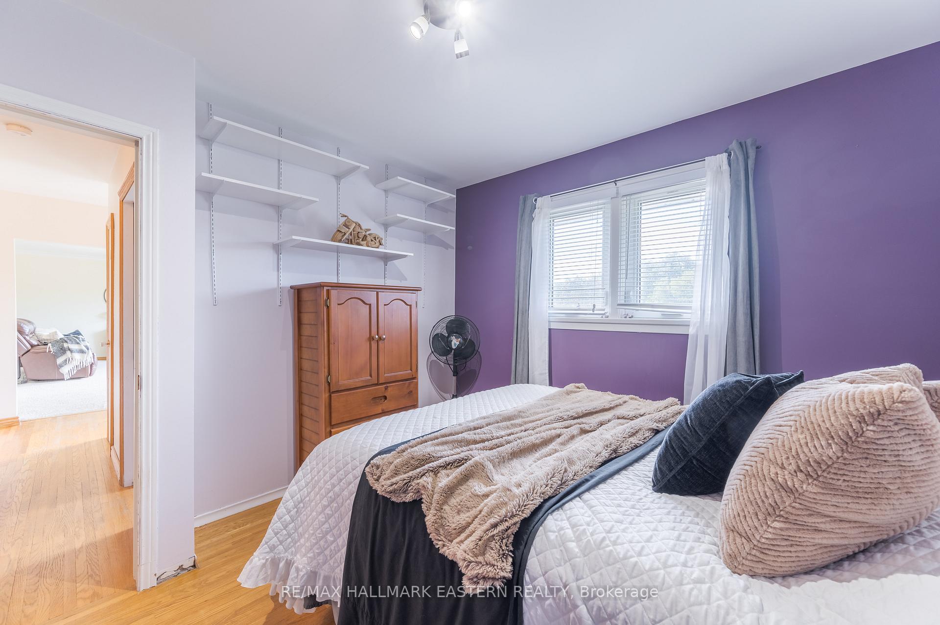 Photo 16 of 880 Clinton Avenue, Douro-Dummer — HOMEH
