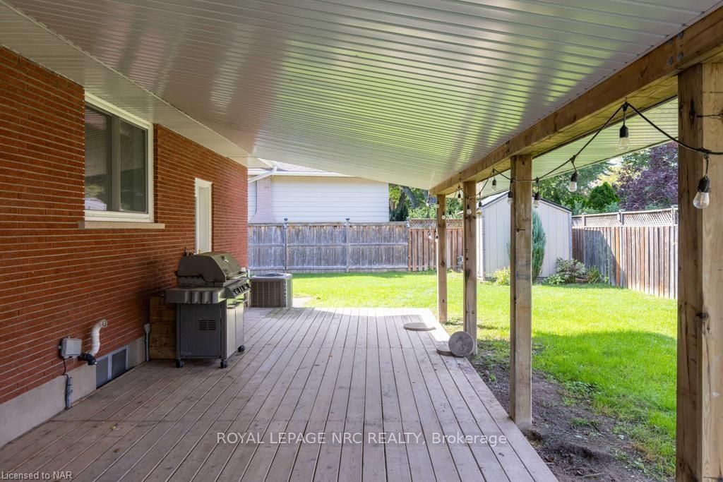 Photo 52 of 13 Warrington Place, St. Catharines, Lakeshore — HOMEH