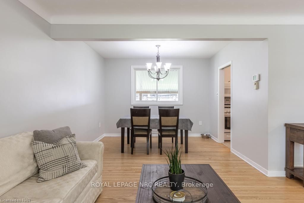 Photo 26 of 13 Warrington Place, St. Catharines, Lakeshore — HOMEH