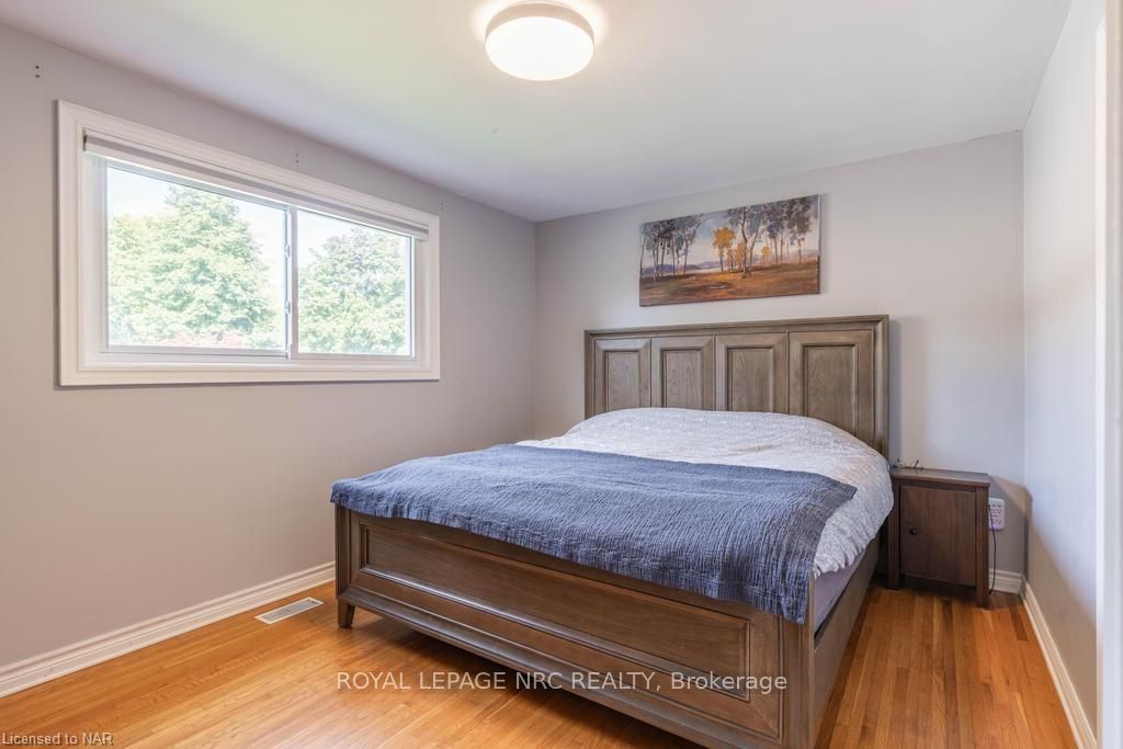 Photo 31 of 13 Warrington Place, St. Catharines, Lakeshore — HOMEH