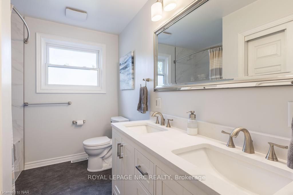 Photo 35 of 13 Warrington Place, St. Catharines, Lakeshore — HOMEH