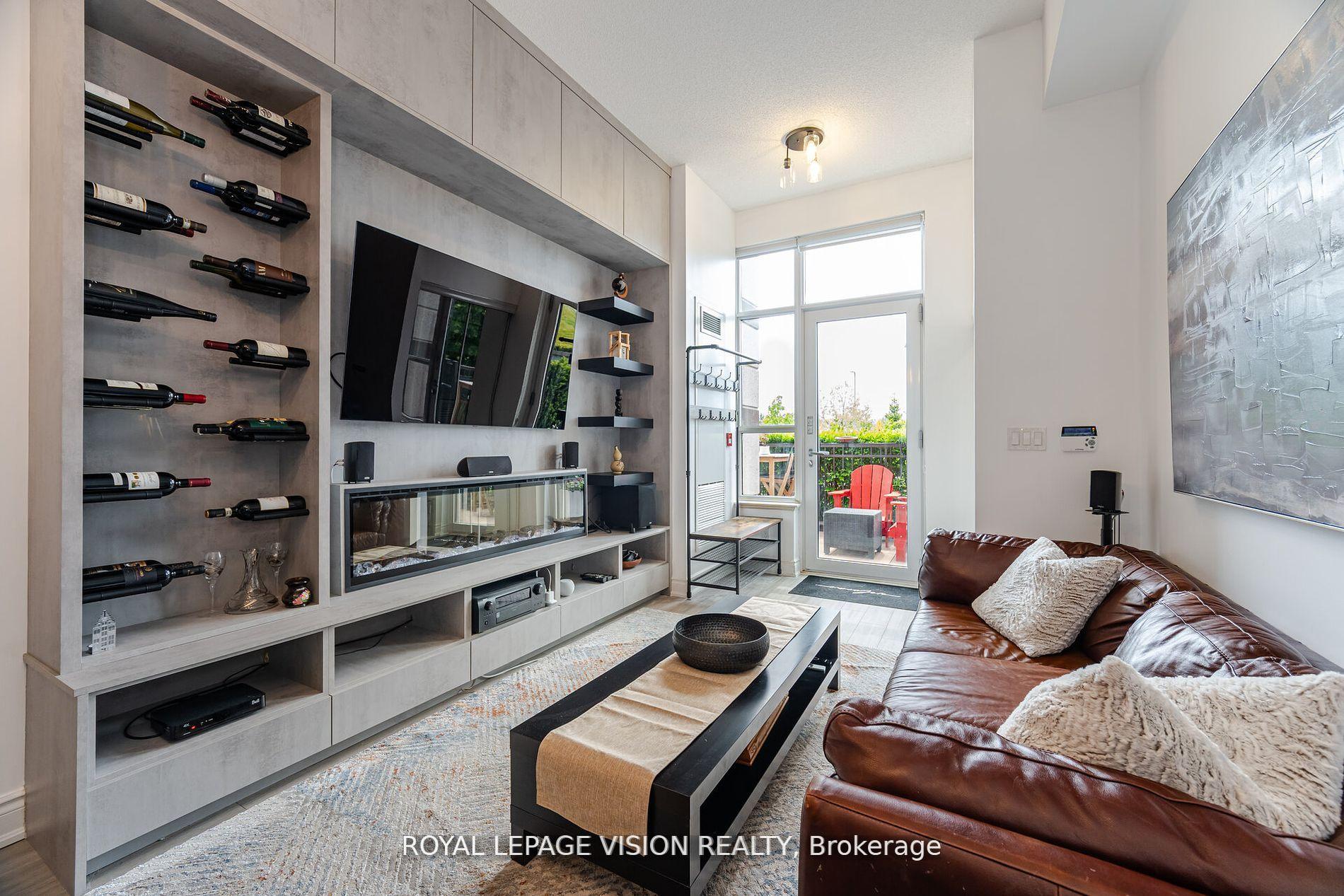 Photo 10 of Unit 111, 38 Cedarland Drive, Markham, Unionville — HOMEH