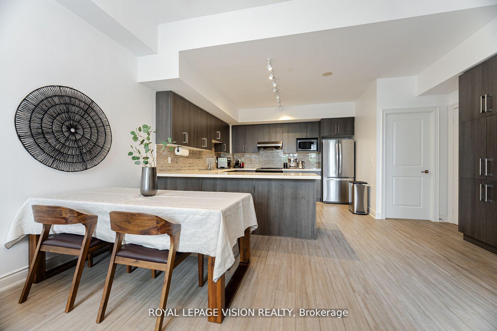 Photo 14 of Unit 111, 38 Cedarland Drive, Markham, Unionville — HOMEH
