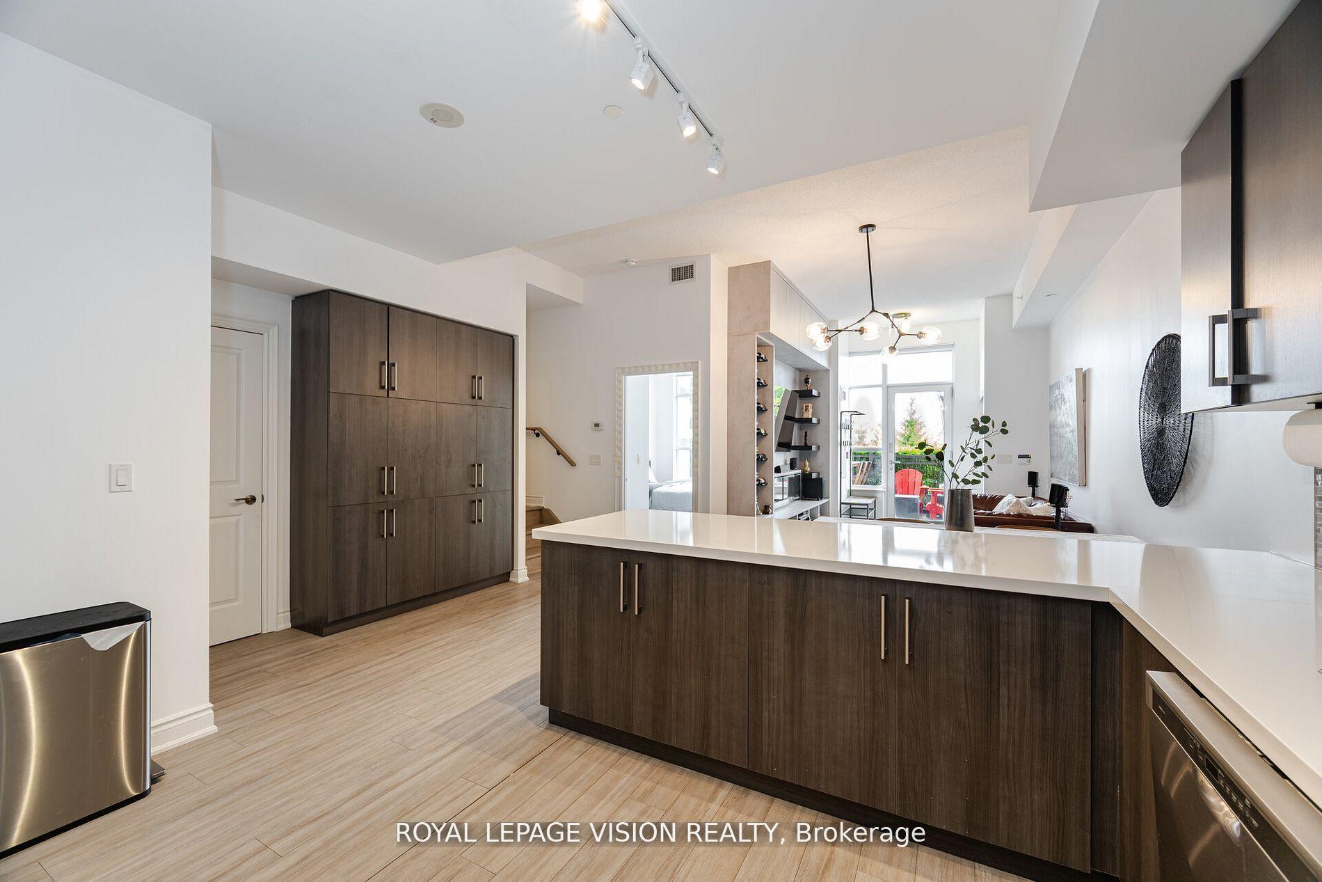 Photo 19 of Unit 111, 38 Cedarland Drive, Markham, Unionville — HOMEH