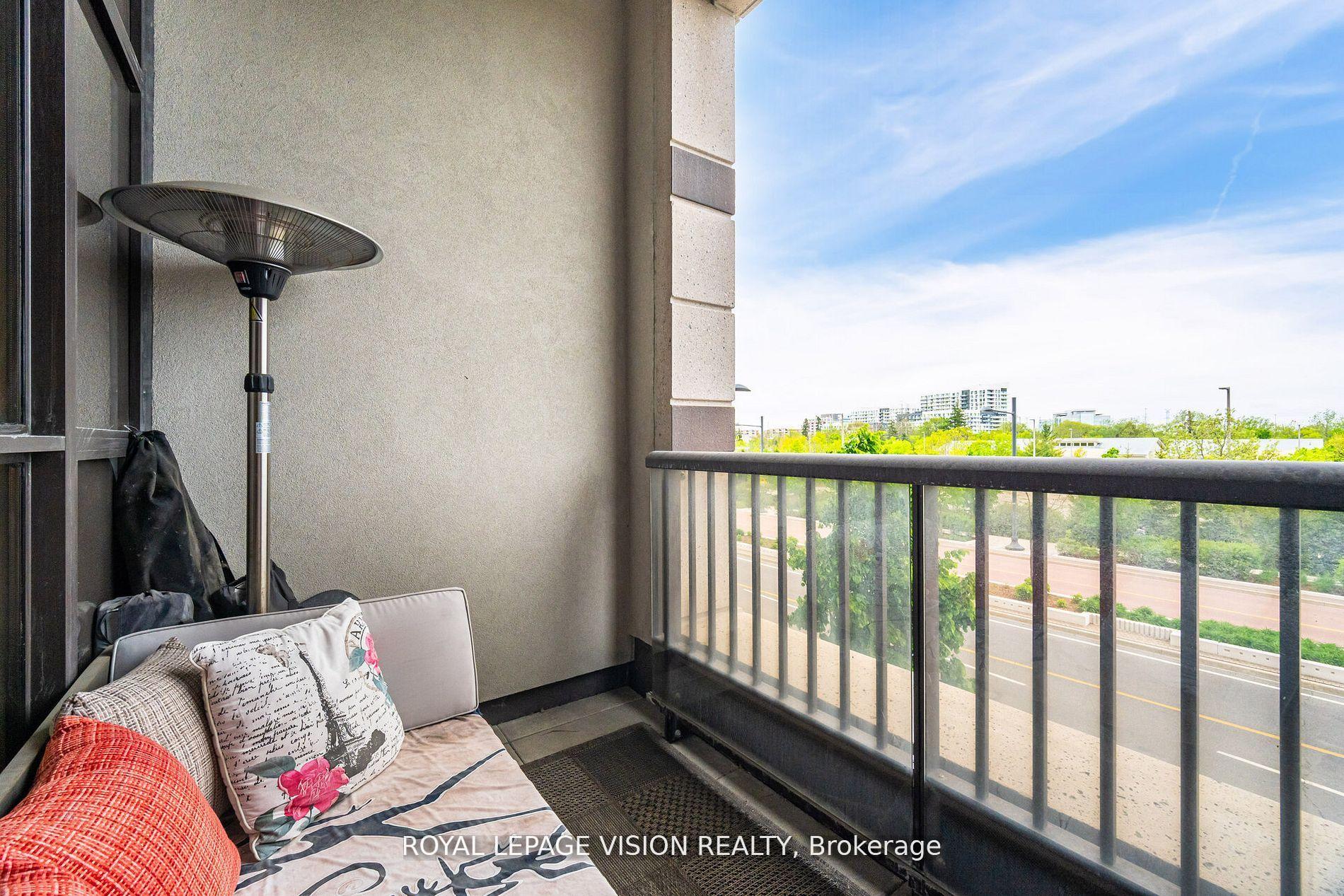 Photo 37 of Unit 111, 38 Cedarland Drive, Markham, Unionville — HOMEH