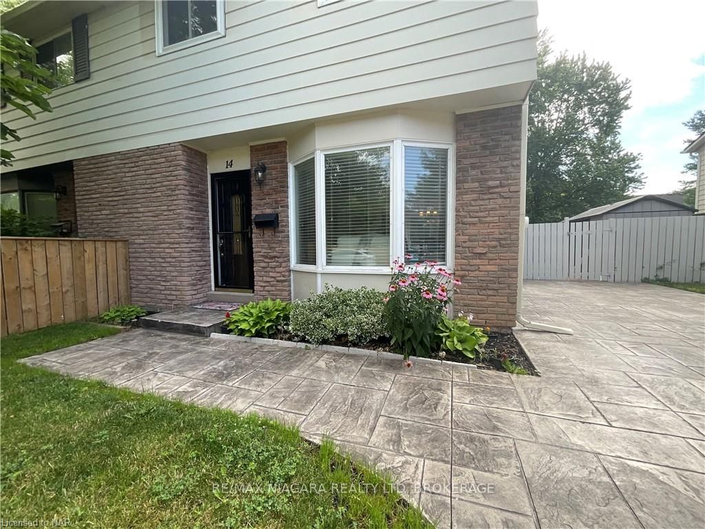 Photo 4 of 14 Stockwell Road, St. Catharines, Lakeshore — HOMEH