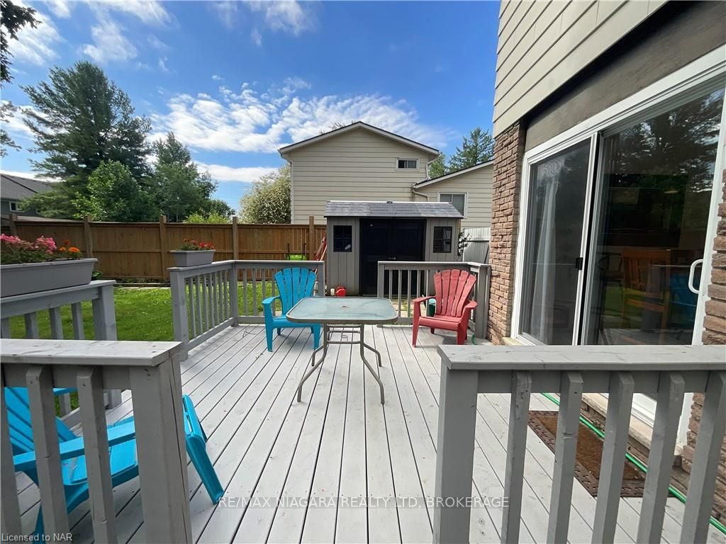 Photo 10 of 14 Stockwell Road, St. Catharines, Lakeshore — HOMEH