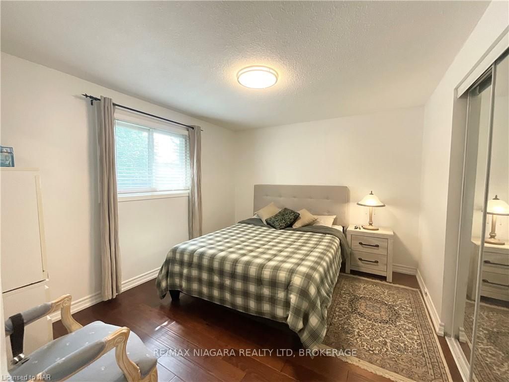 Photo 52 of 14 Stockwell Road, St. Catharines, Lakeshore — HOMEH