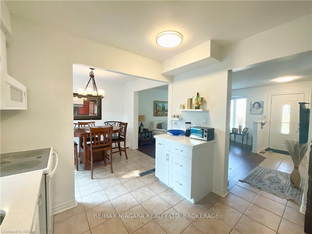 Photo 34 of 14 Stockwell Road, St. Catharines, Lakeshore — HOMEH