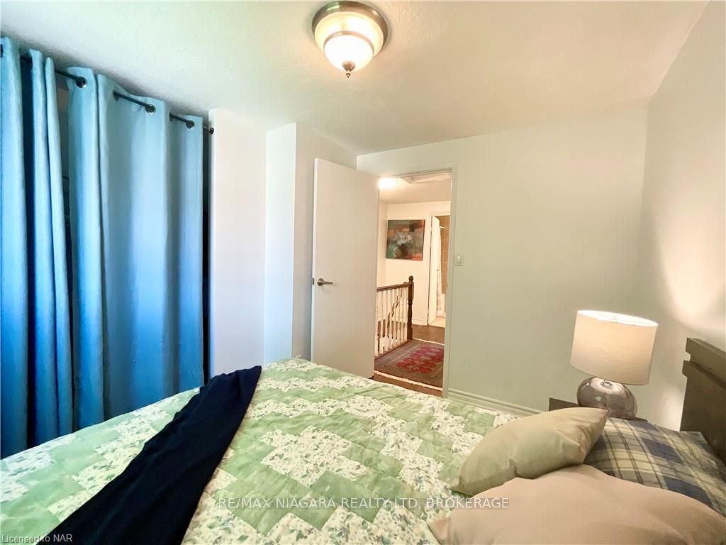 Photo 46 of 14 Stockwell Road, St. Catharines, Lakeshore — HOMEH