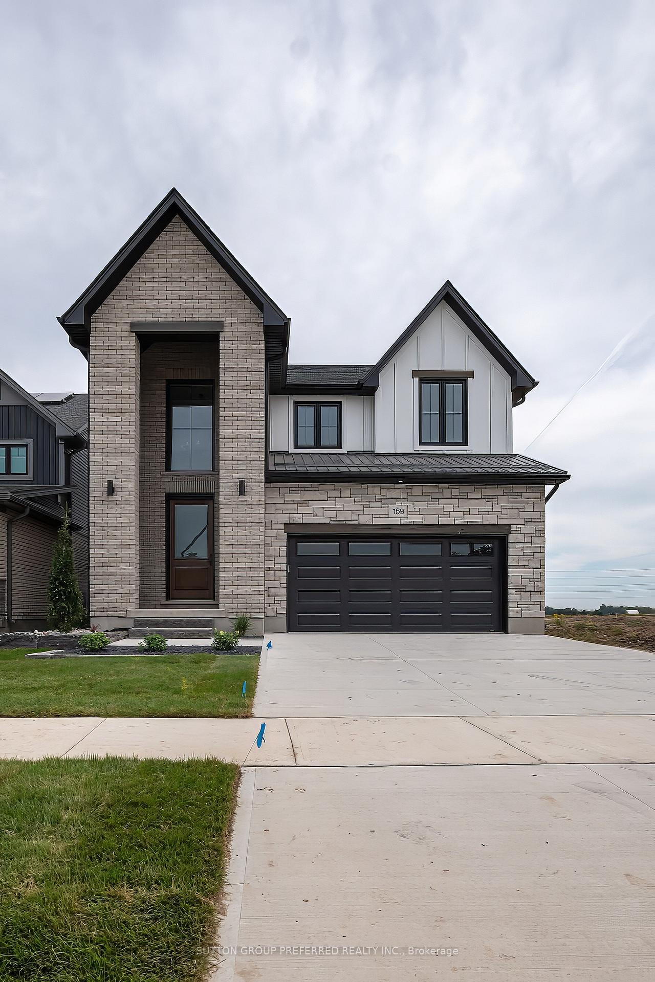 Photo 2 of 159 Renaissance Drive, St. Thomas — HOMEH