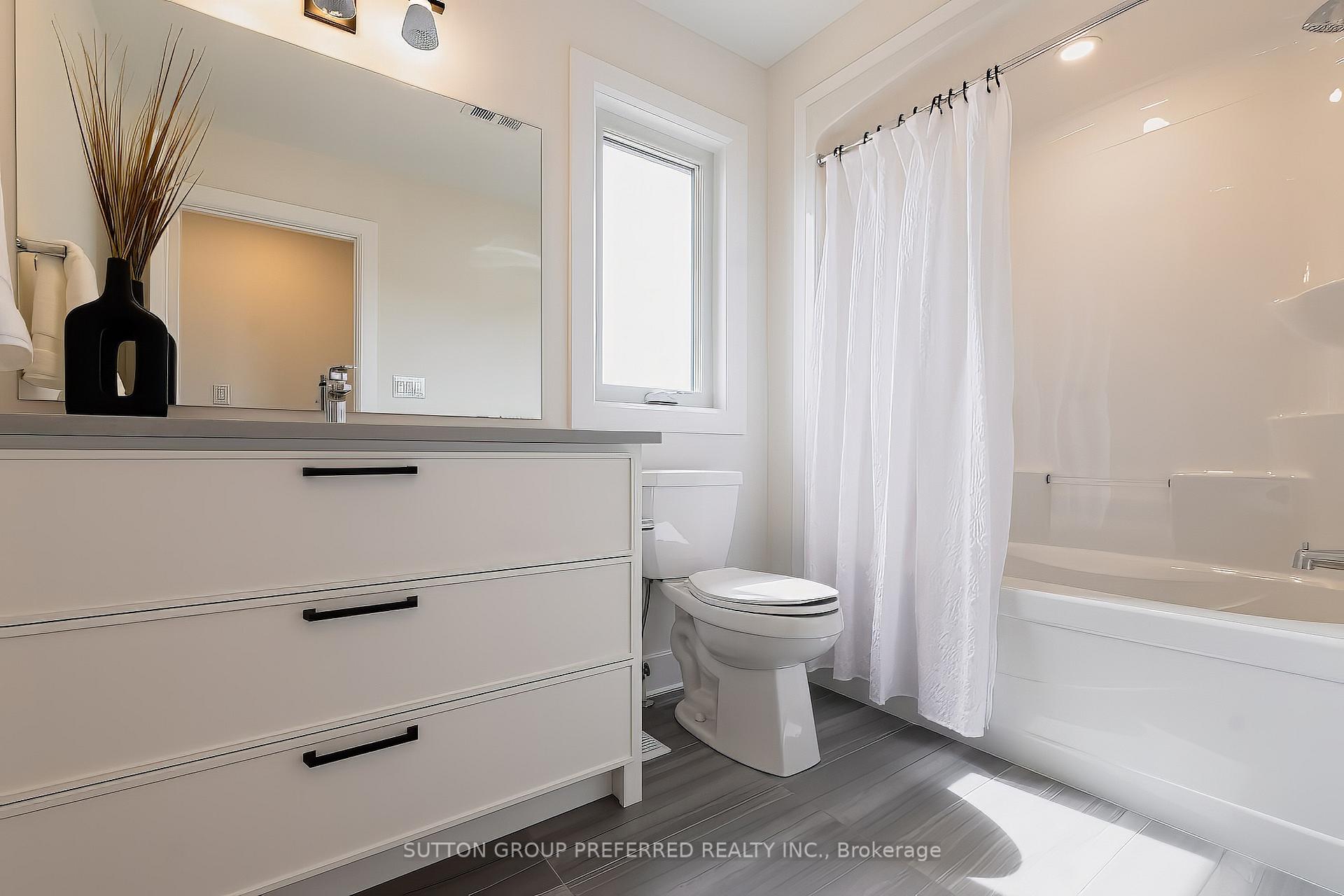 Photo 23 of 159 Renaissance Drive, St. Thomas — HOMEH