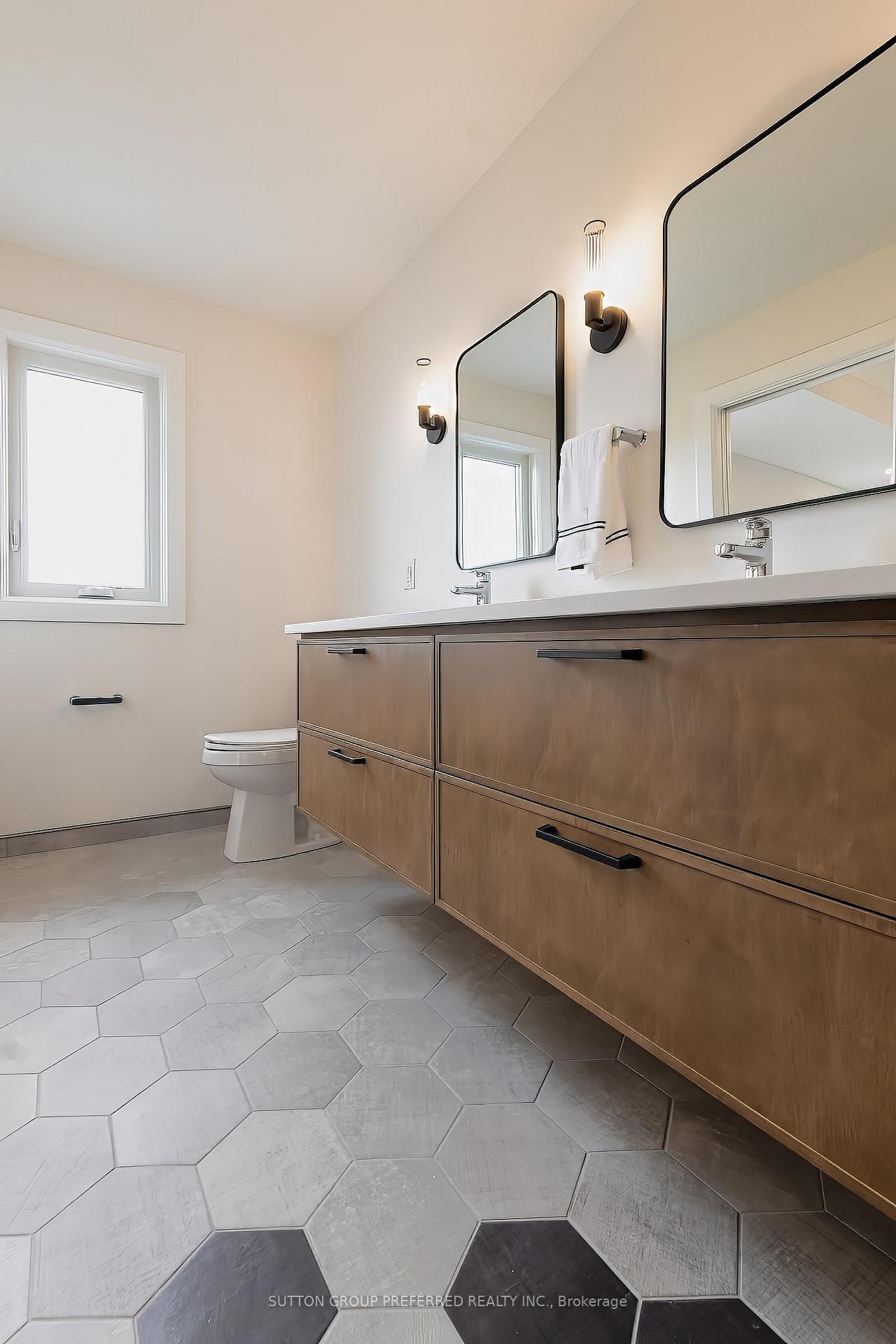 Photo 31 of 159 Renaissance Drive, St. Thomas — HOMEH