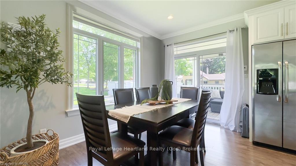 Photo 8 of 220 Spencer Street, Central Huron, Clinton — HOMEH